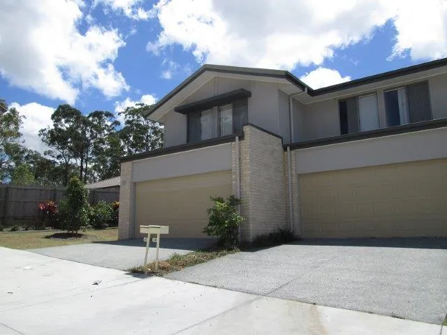 Large two story fully fenced townhouse in quiet block of 6