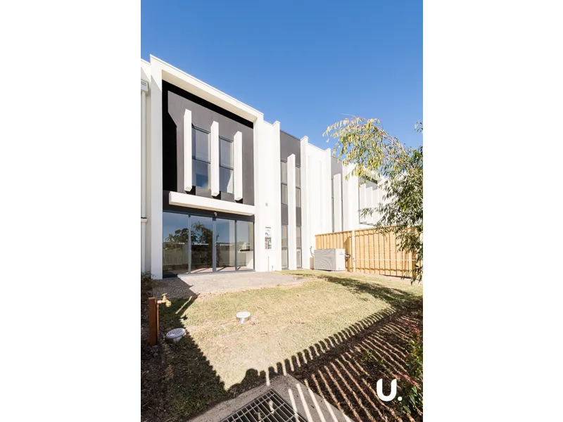 3 Bedroom Elegant Townhouse | Kellyville