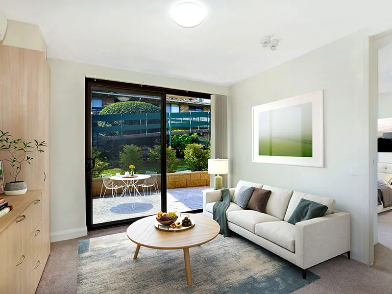 Relaxed living on the edge of Garigal National Park