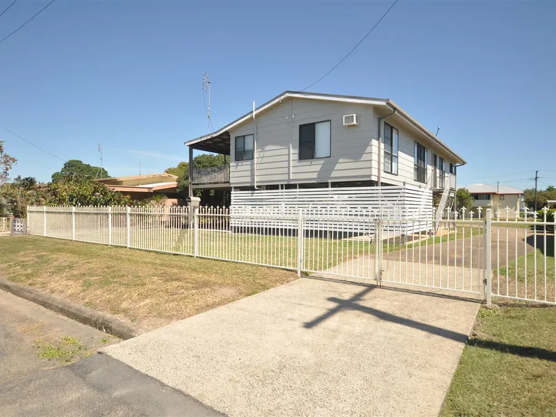 Beautifully Renovated Large Family Home