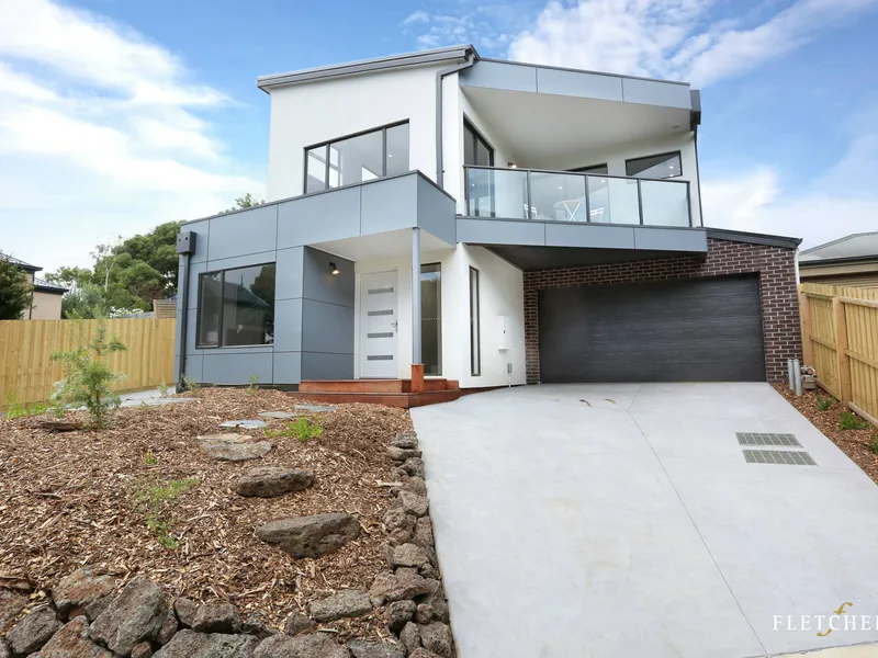 BRAND NEW  TOWNHOUSE IN LEAFY LOCALE 