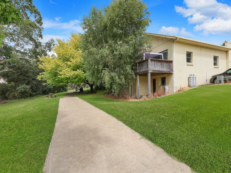Old Timboon Library Apartment