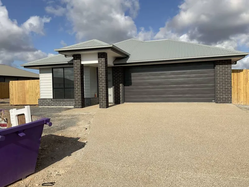 Brand New Home with Airconditioned Living Area!