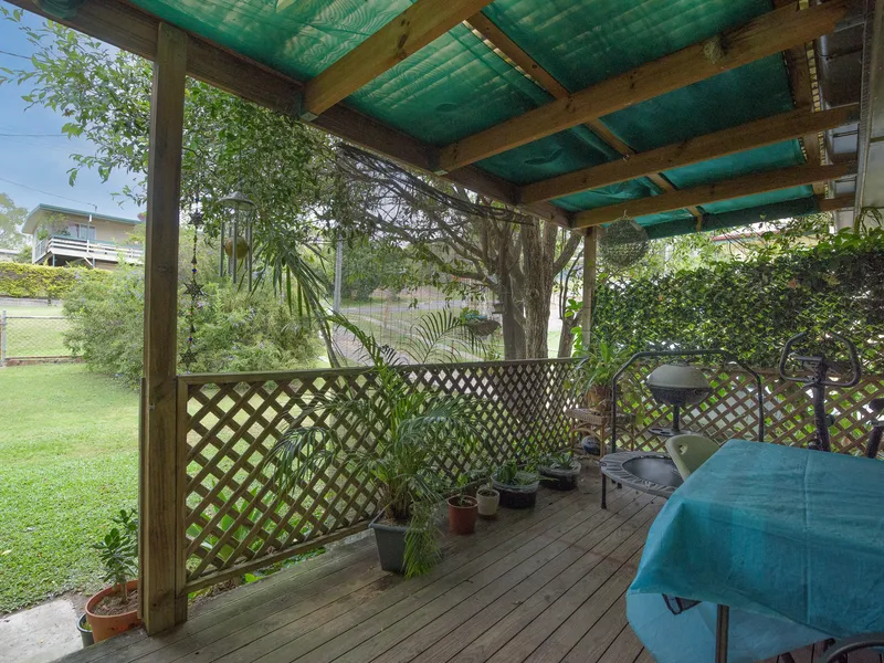 CUTE COTTAGE WITH LOADS OF CHARM - ENTRY LEVEL HOME - RICH WITH POTENTIAL.