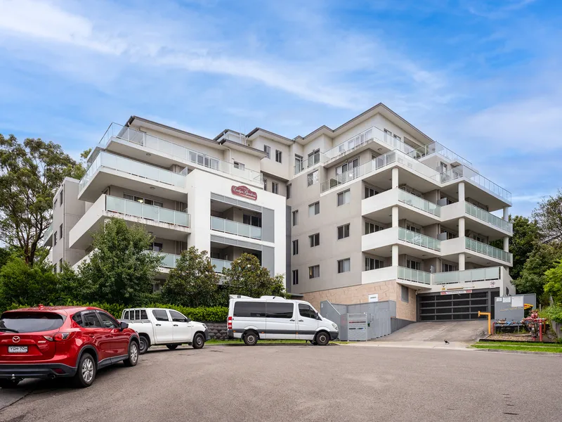 Two bedroom apartment in Hornsby