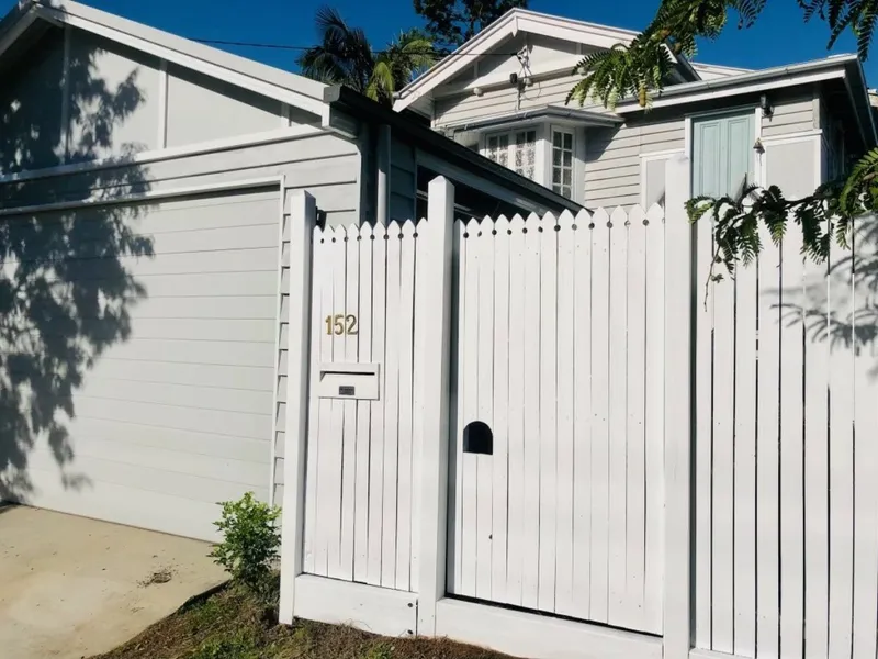 ULTIMATE FAMILY HOME