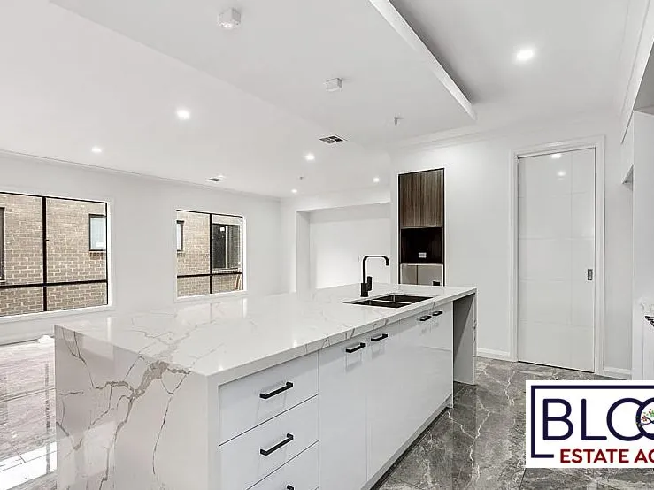 Perfect Family Home for all Kinds of Buyers!