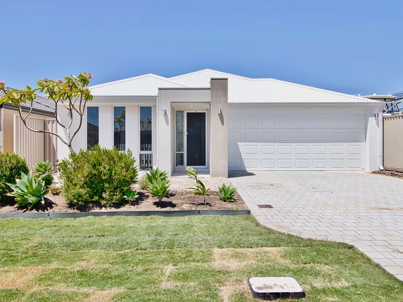 Lovely Home, Prestigious Parklands Estate