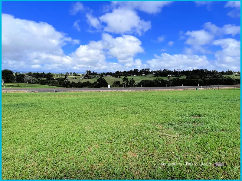 Elevated Land with Views!