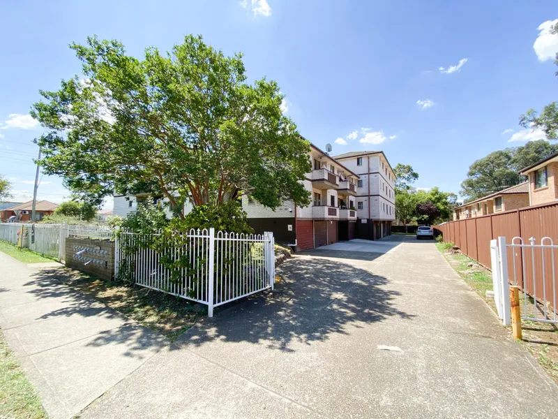 EXCELLENT CONDITION UNIT IN CABRAMATTA