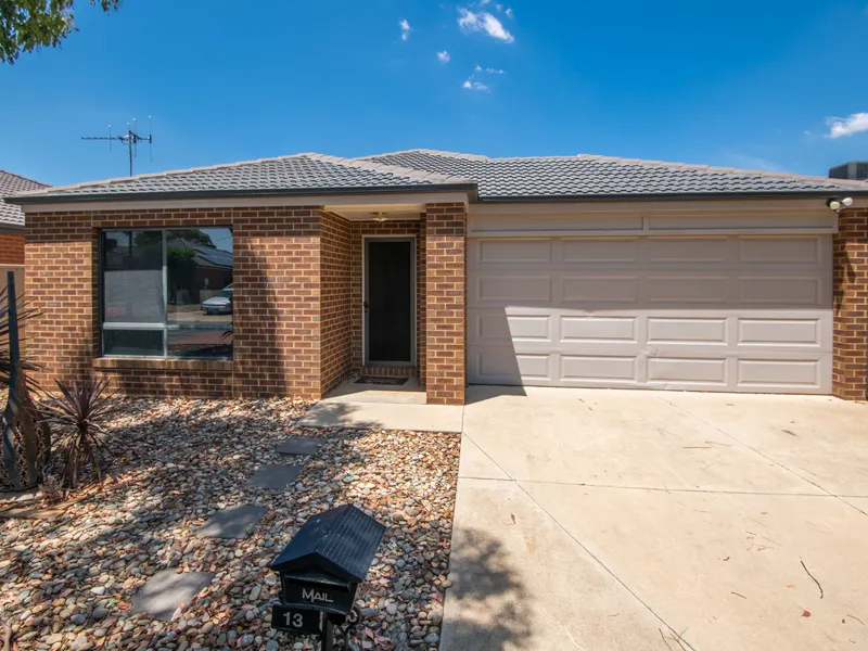 Modern Build Located In a Quiet Street
