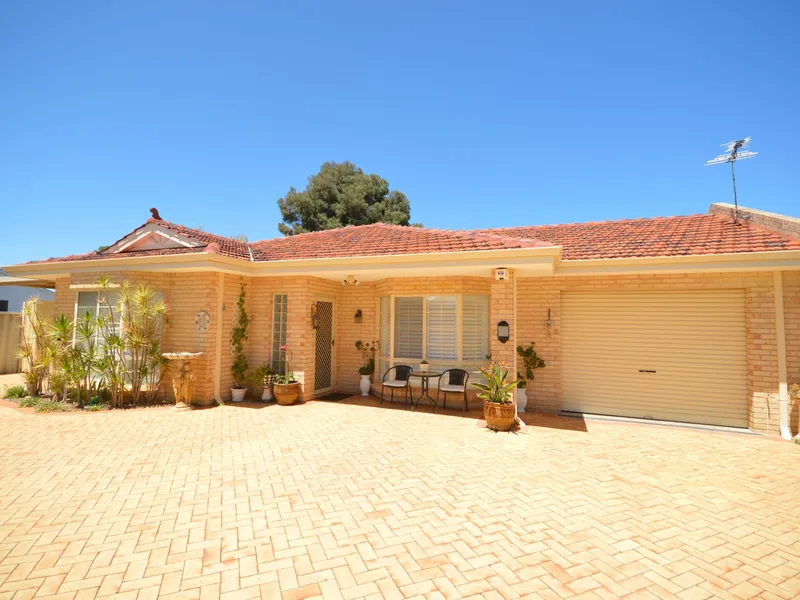 Side Access for Boat and Caravan