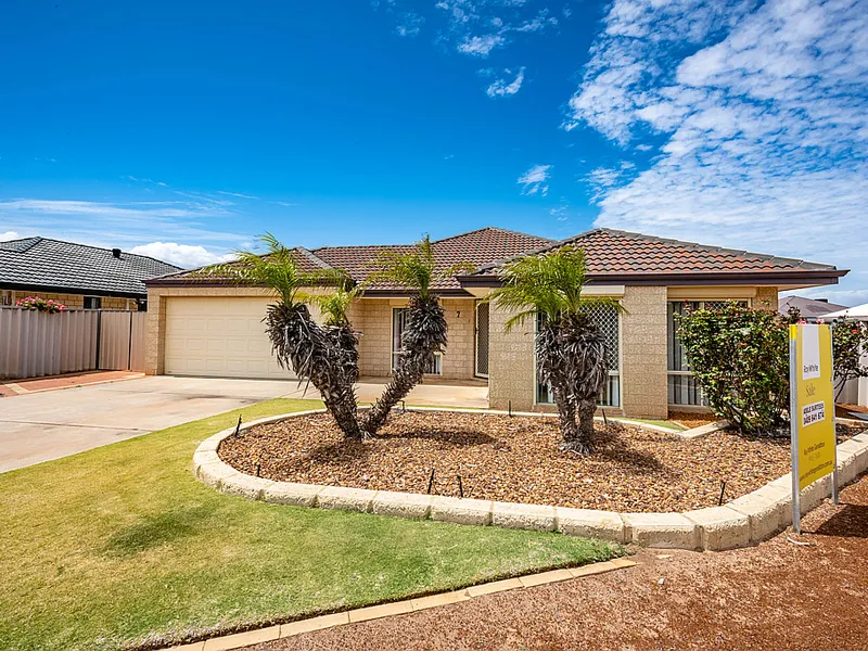 Pin Neat And Fabulous Value In Wandina