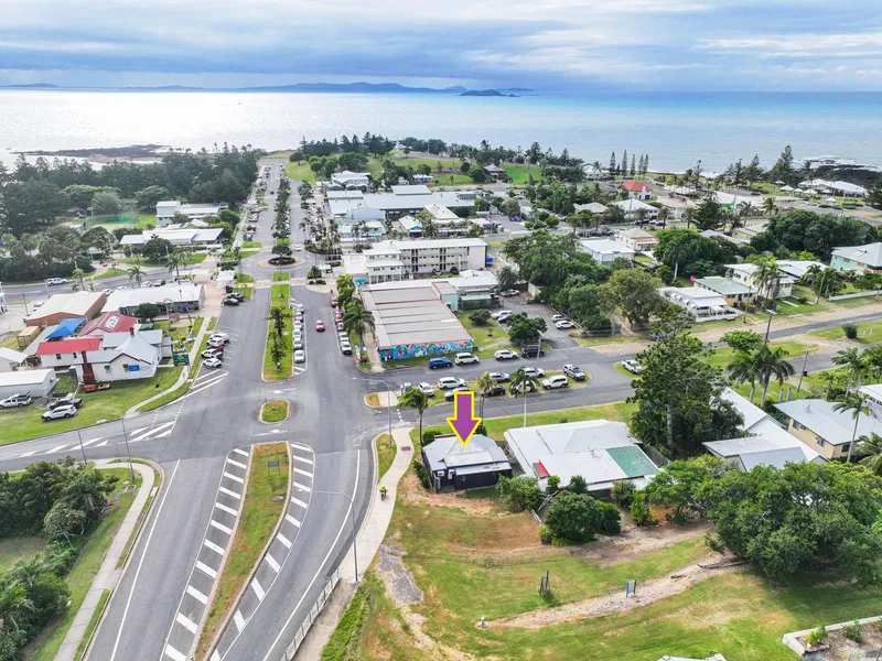 Emu Park Commercial Property !