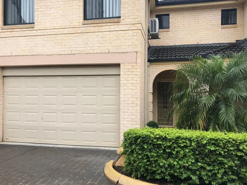 Modern Three Bedroom Townhouse