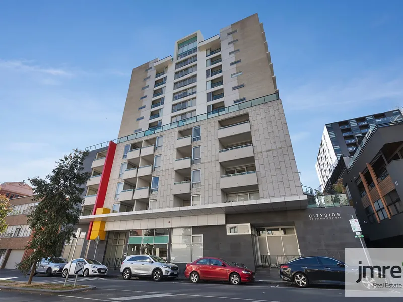 Spacious 1-bedroom cityside retreat