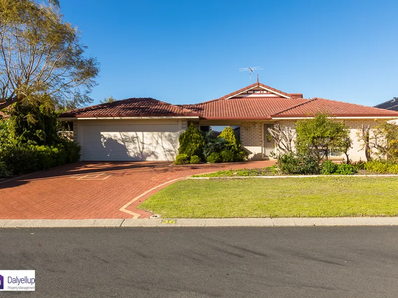 Everything your looking for, in a perfect location!