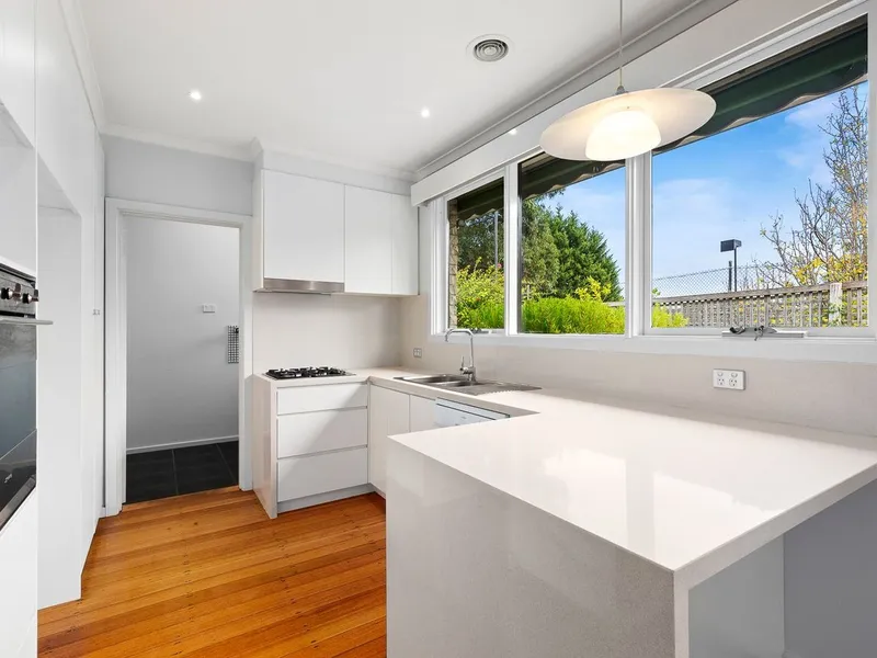 Stunning Villa Amongst Were St Village