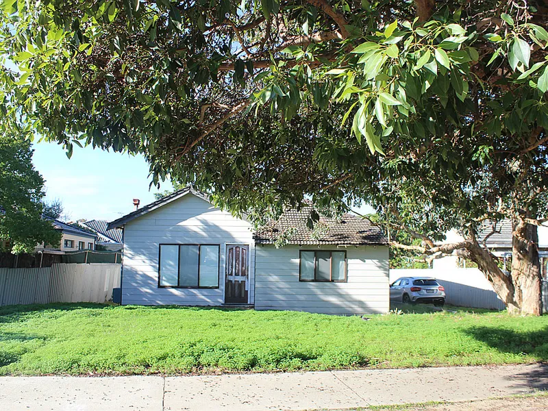 Rare Earth! Triplex Potential Development Site (STCA)