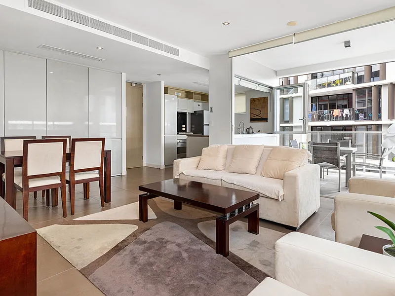 Boutique living in vibrant Portside