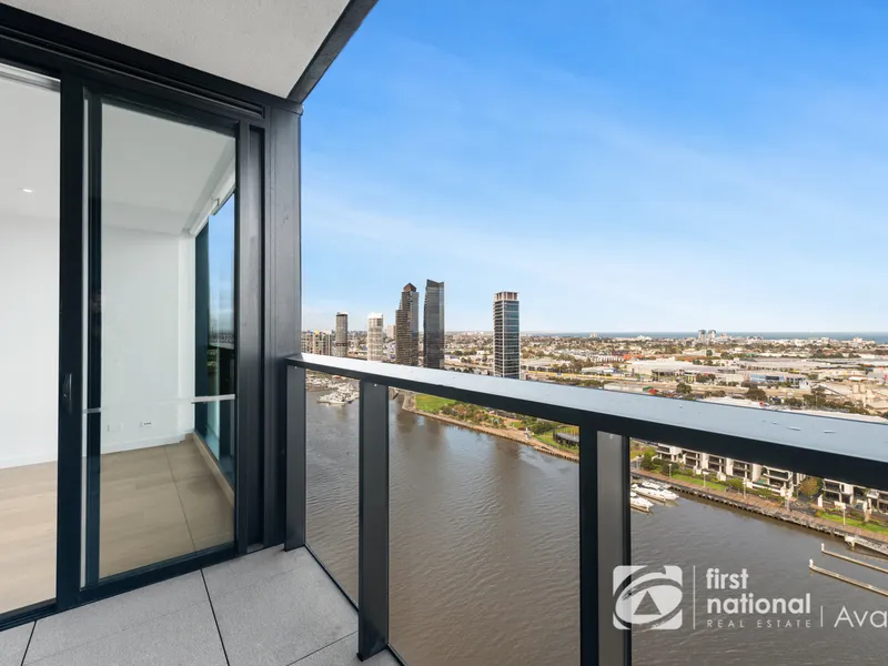 Luxury Collins Wharf Waterfront apartment in Docklands!