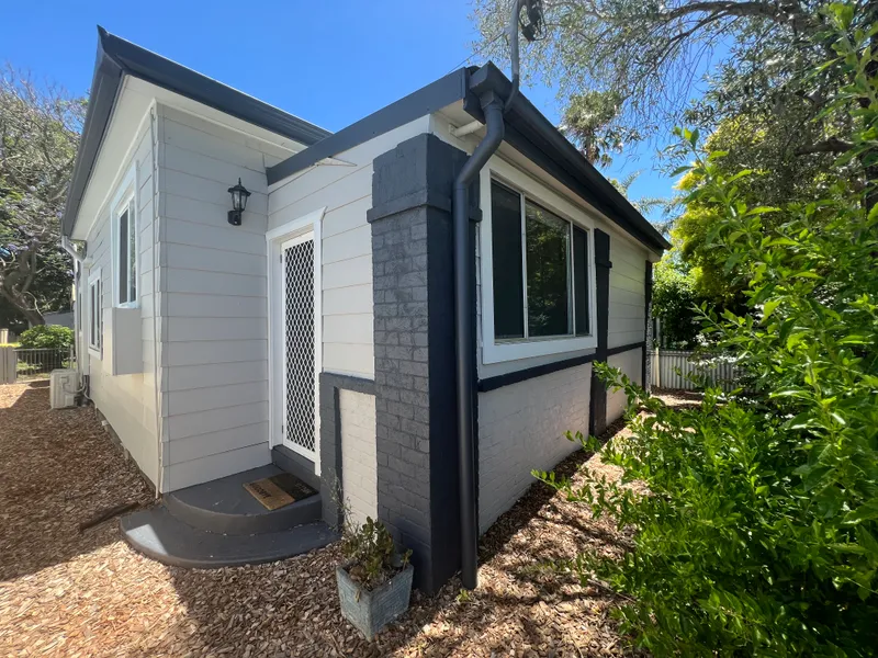 NEAT & TIDY 3 BEDROOM HOME