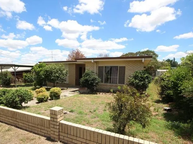 MUST SELL - GREAT FIRST HOME OR INVESTMENT