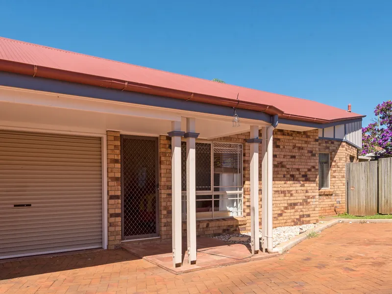 University Location.  Investors: Look!