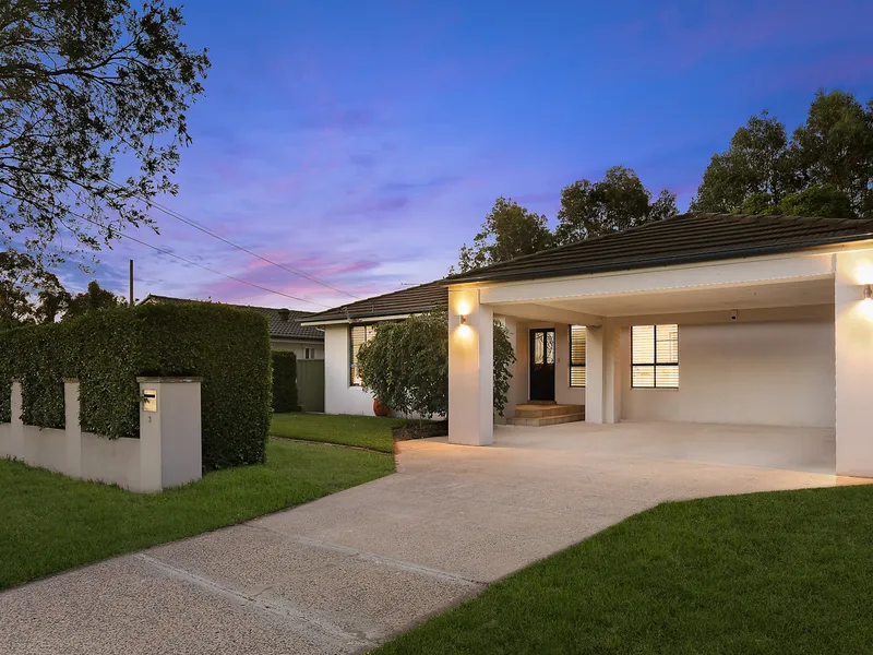 BEAUTIFULLY PRESENTED FAMILY HOME