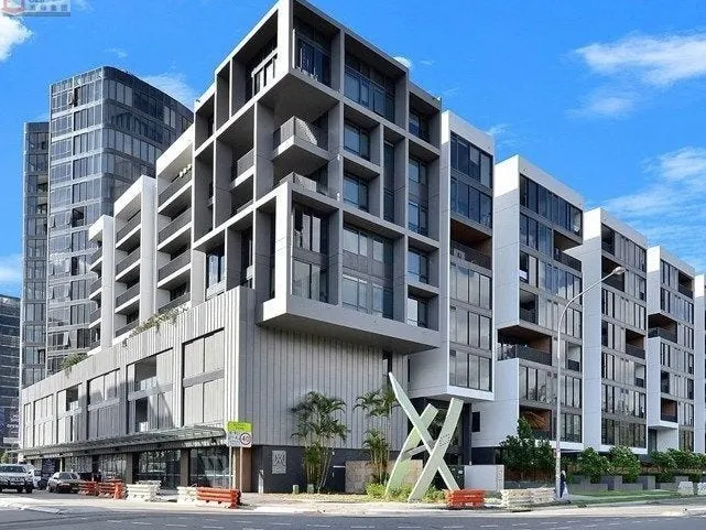 SPACIOUS 1 Bedroom apartment available in Wentworth Point Contact agent on 0420 588 804