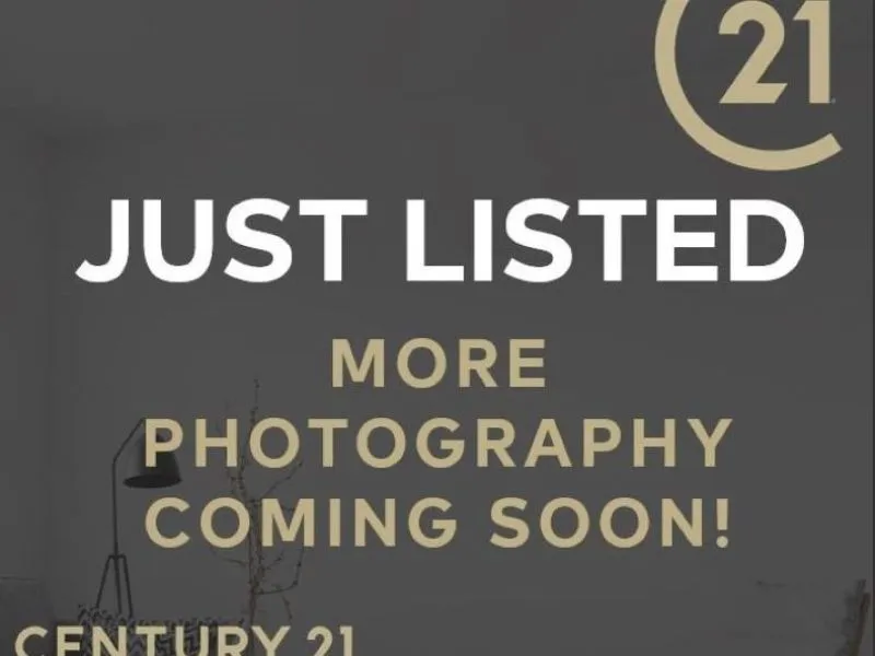 Eaton Family Living!