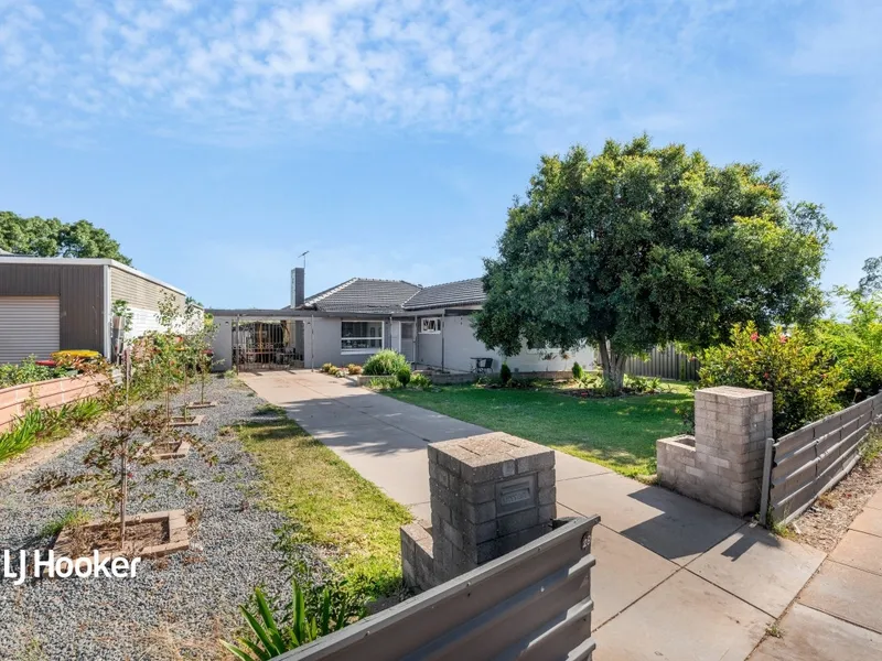 OPEN CANCELLED - Contact Darren Hutton