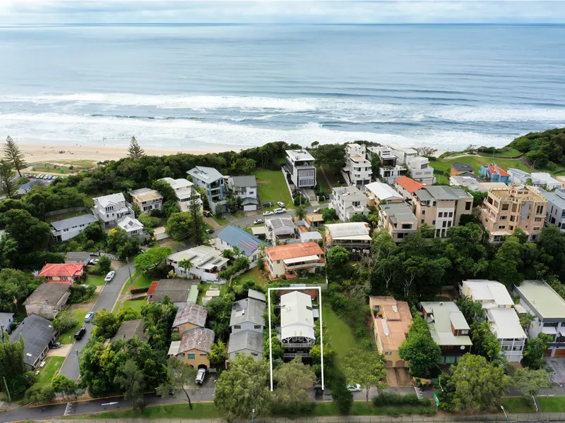 'TRENDY BEACH LIFESTYLE OPPORTUNITY'