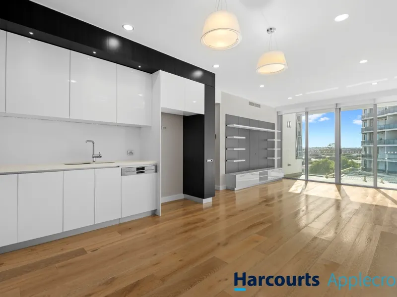 High floor Apartment - Riverside Living