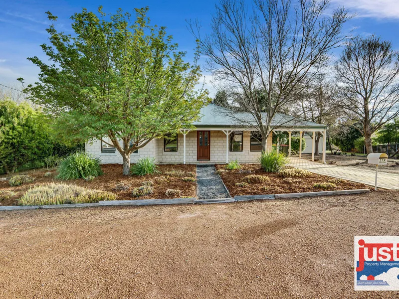 Modern Donnybrook Cottage!