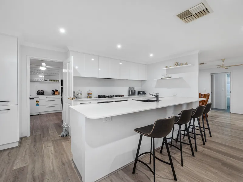 BE QUICK! DON'T MISS OUT ON THIS PRIME HEPBURN HEIGHTS LOCATION