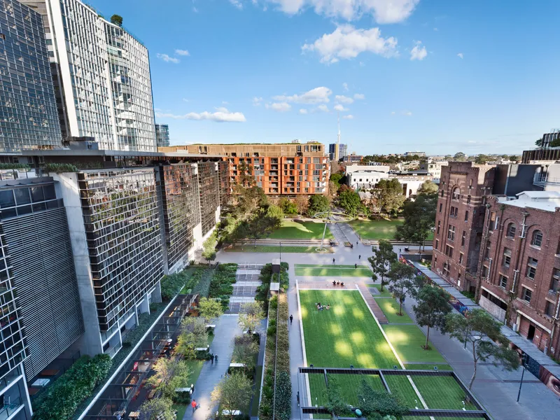 One Bed Suite With Extensive Park Views