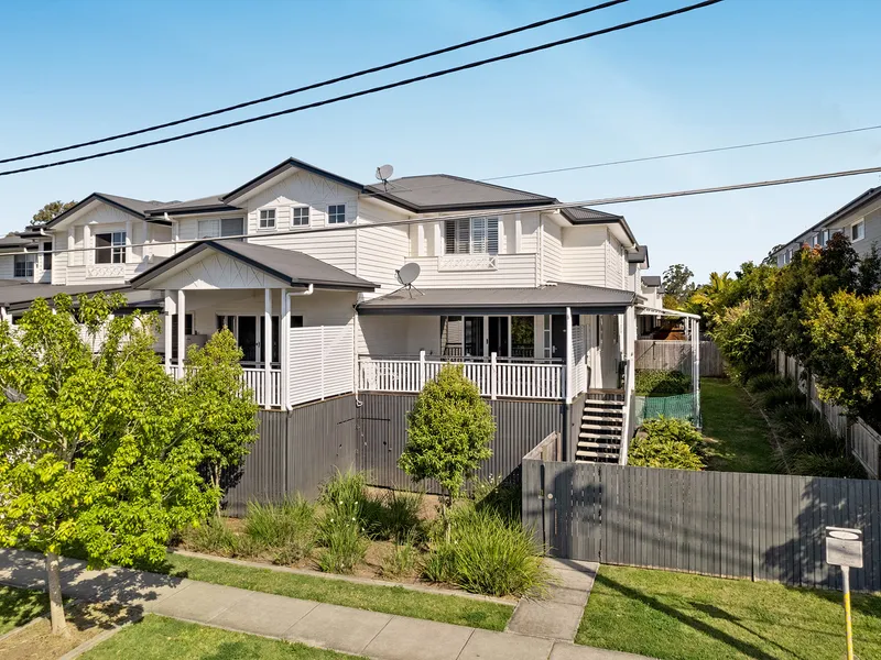Stunning Hamptons inspired townhome with park views!