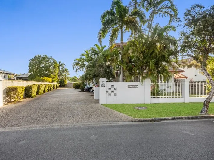 Two Bedroom Townhouses Up For Grabs!!