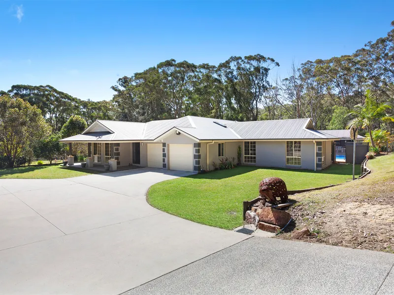 Extra large single level home with four double bedrooms plus well designed study