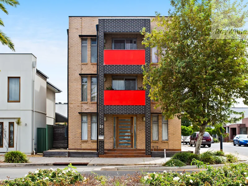 3 Storey Family Home in Prime Location