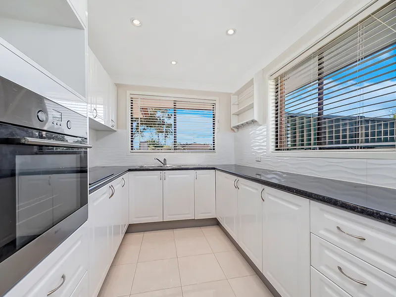 Great Duplex in a Great Location!