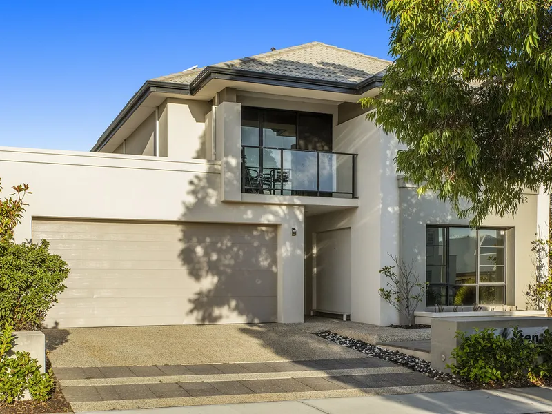 UNDER OFFER!