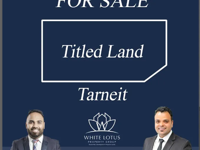 ATTENTION INVESTORS !!!! BIGGER LOT !! PLANS APPROVED FOR 3 TOWNHOUSES !!!
