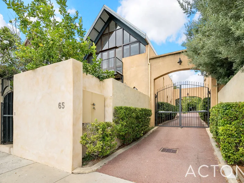 ANOTHER SUCCESSFUL ACTON AUCTION