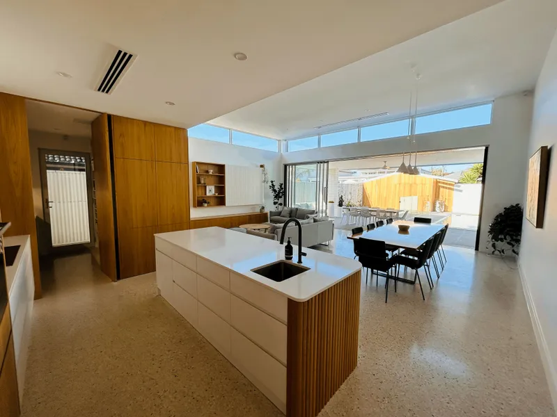 Short Term Fully Furnished available 12 April - 20 July. Henley Beach South