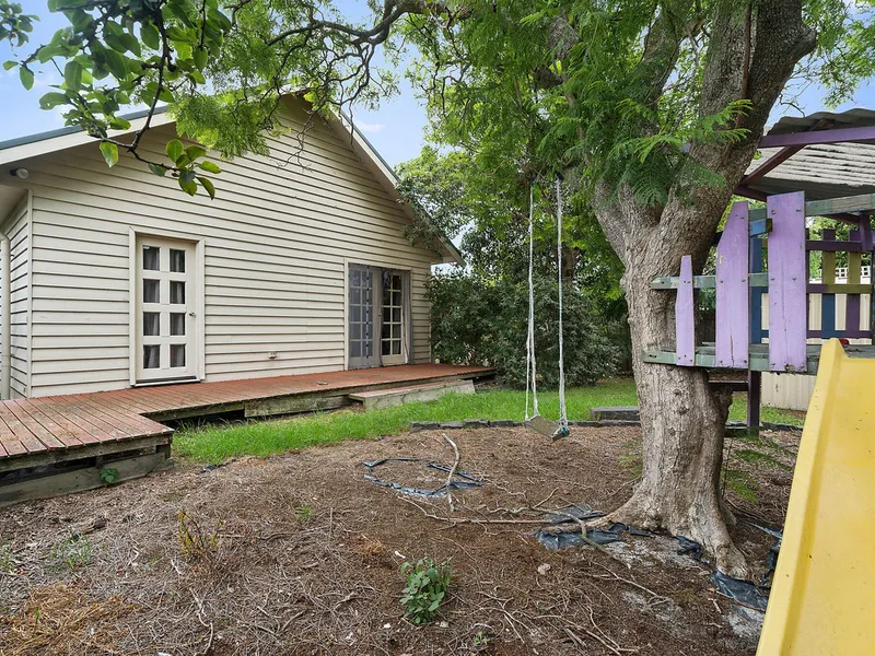 Shared Accommodation - Room only to Rent - Close to TAFE and Frankston Station