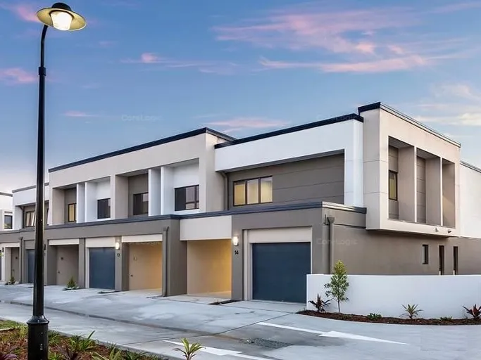 “Spacious 3 bedroom Townhouse”