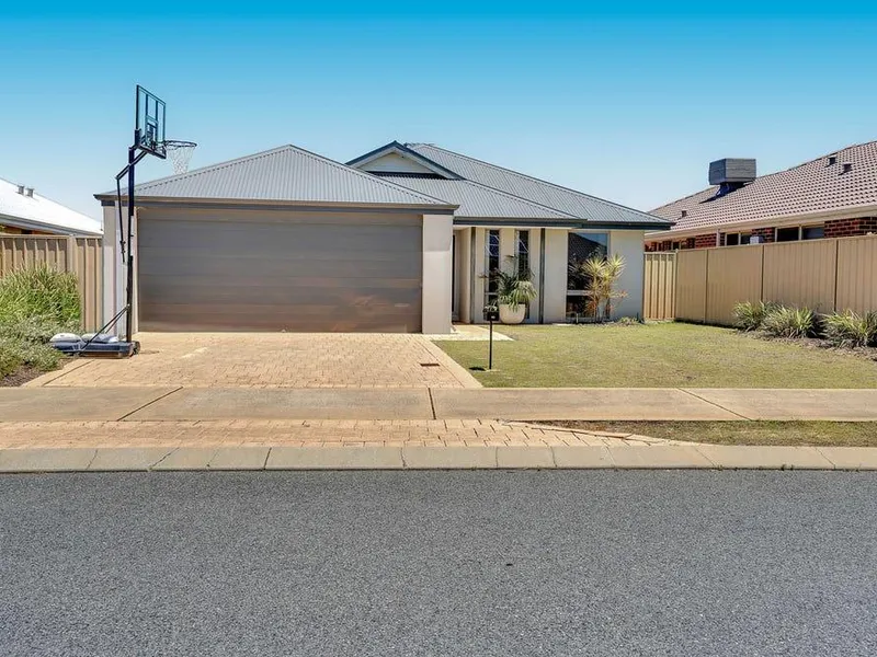 $495 per week - Available from the 10th March