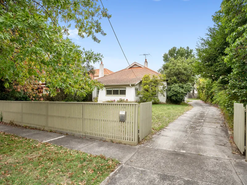 Superbly Renovated In Sort After Location